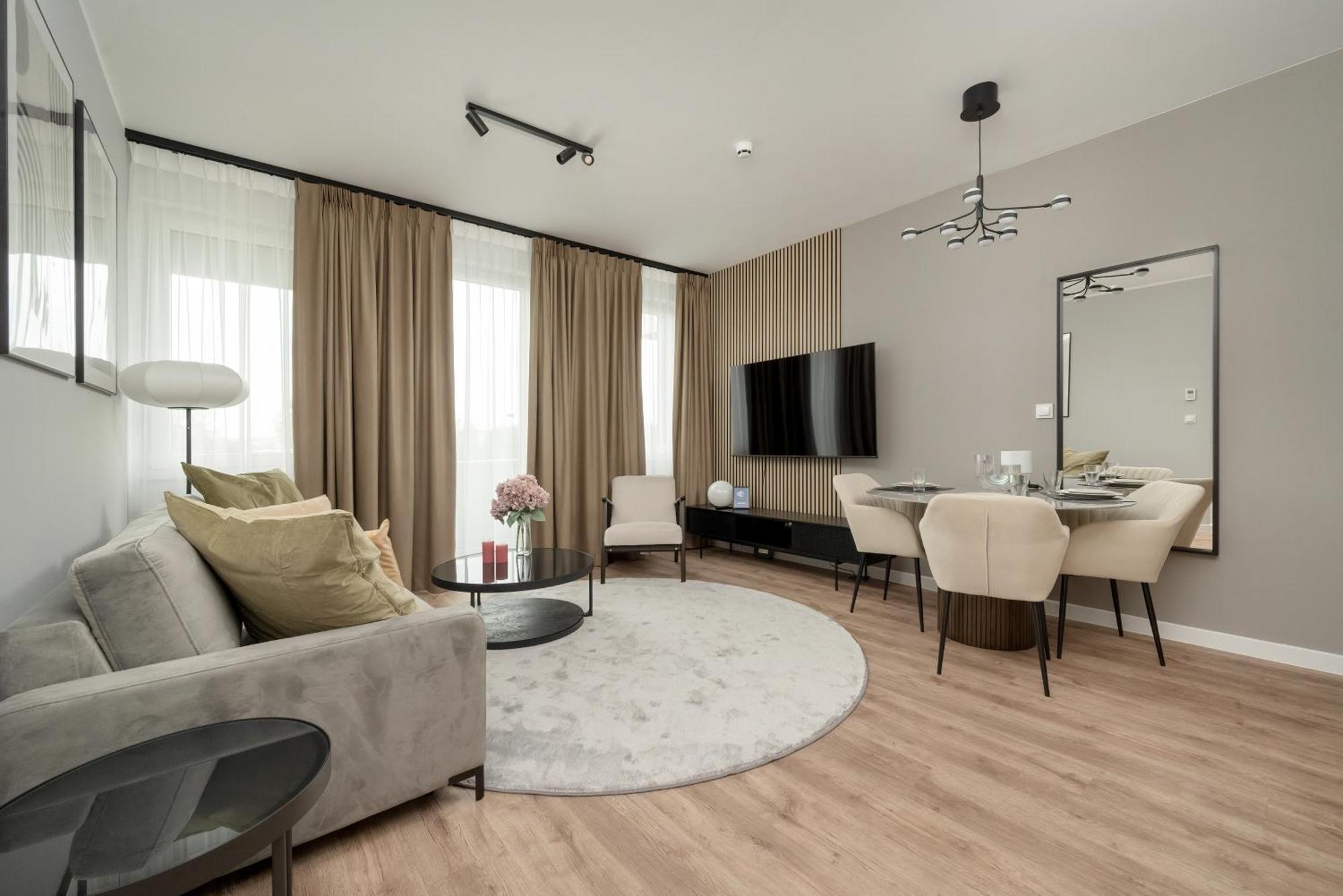 Apartamenty Zwycieska Z Klimatyzacja, Free Garage Wroclaw By Noclegi Renters ภายนอก รูปภาพ