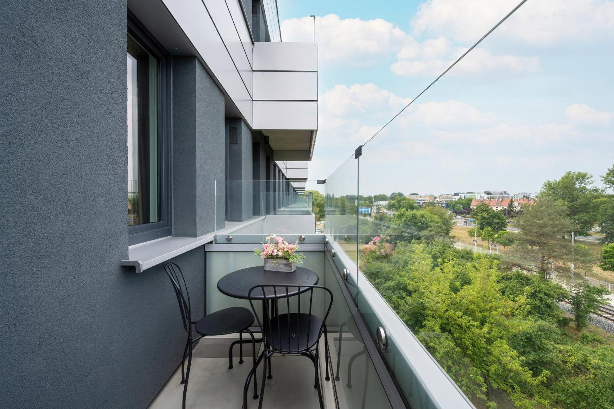 Apartamenty Zwycieska Z Klimatyzacja, Free Garage Wroclaw By Noclegi Renters ภายนอก รูปภาพ