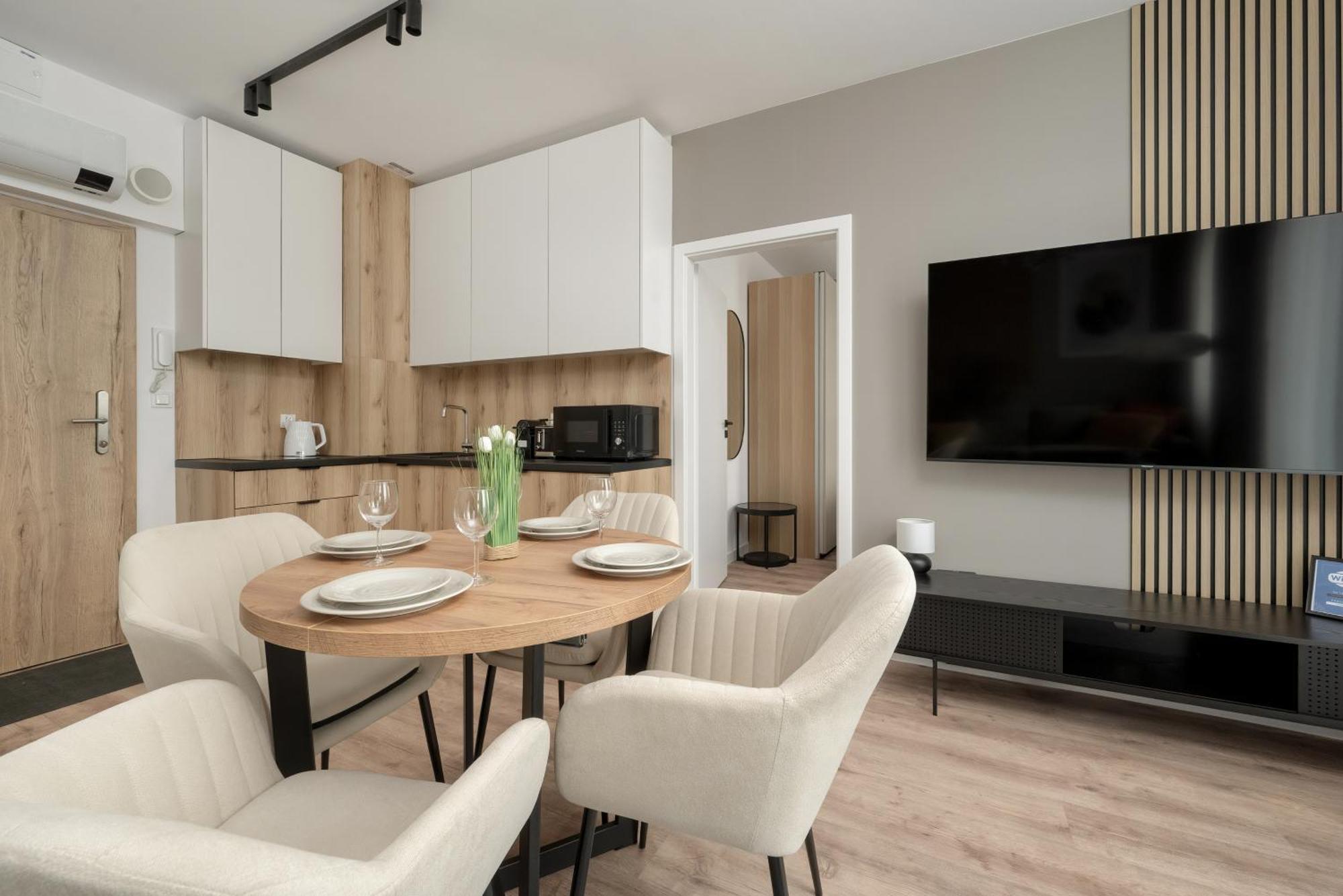 Apartamenty Zwycieska Z Klimatyzacja, Free Garage Wroclaw By Noclegi Renters ภายนอก รูปภาพ