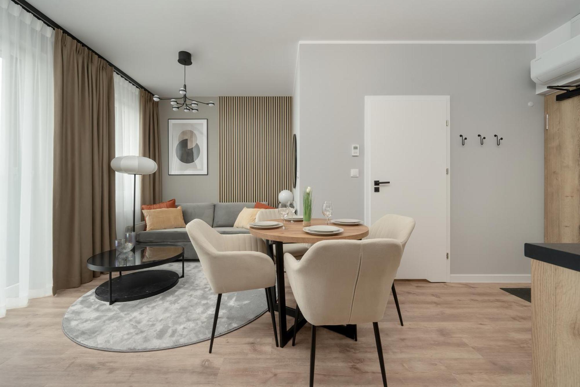 Apartamenty Zwycieska Z Klimatyzacja, Free Garage Wroclaw By Noclegi Renters ภายนอก รูปภาพ